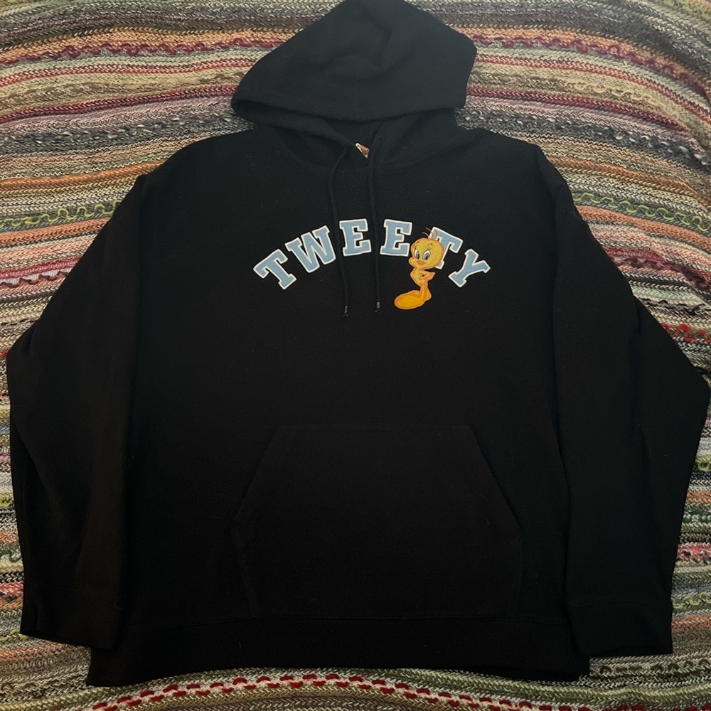 vintage tweety bird sweatshirt
